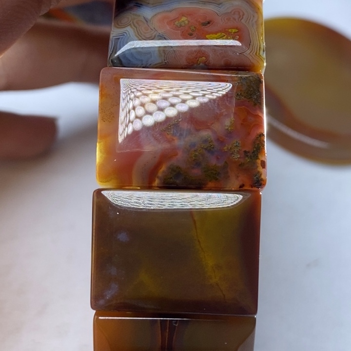 玛瑙/玉髓颈饰未镶嵌