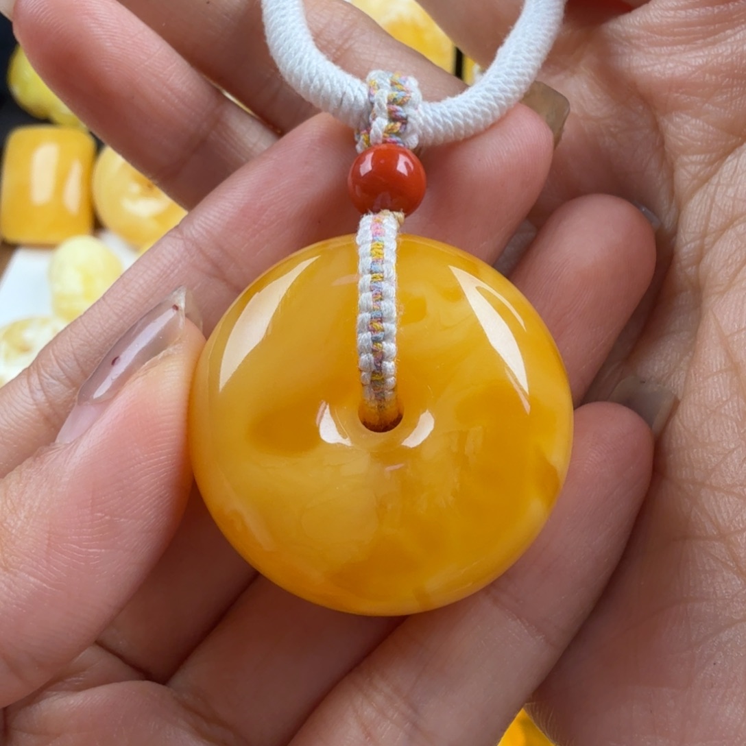 琥珀未镶嵌颈饰纯天然琥珀蜜蜡无优化