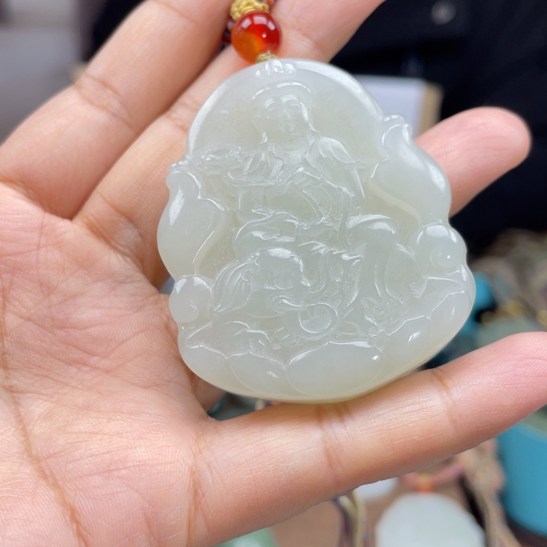 和田玉颈饰未镶嵌