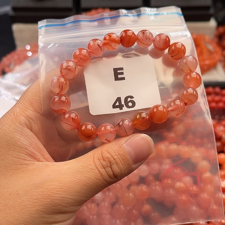 南红玛瑙未镶嵌多样性发货默认微瑕称重9mm