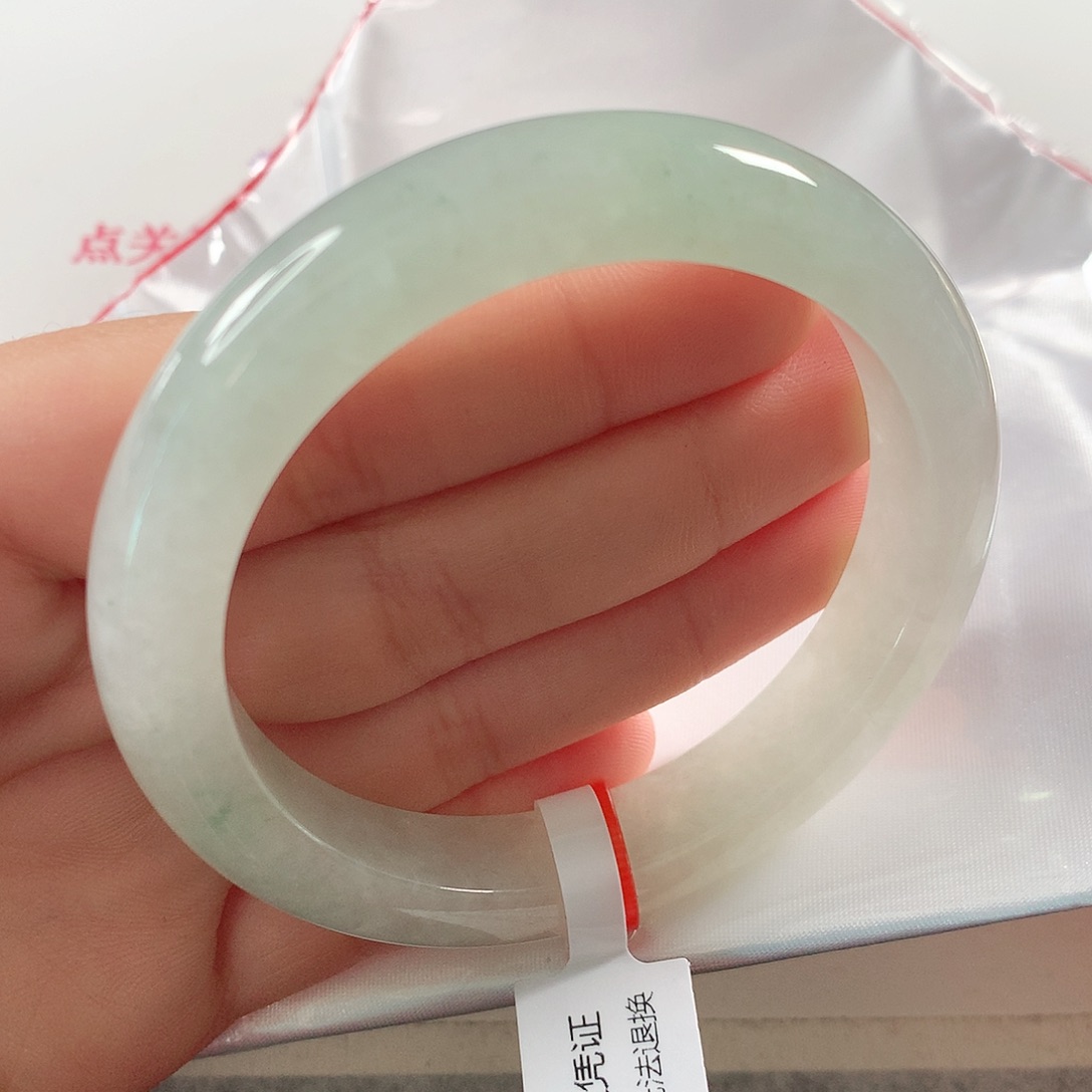 翡翠手镯未镶嵌 正圈⑨③