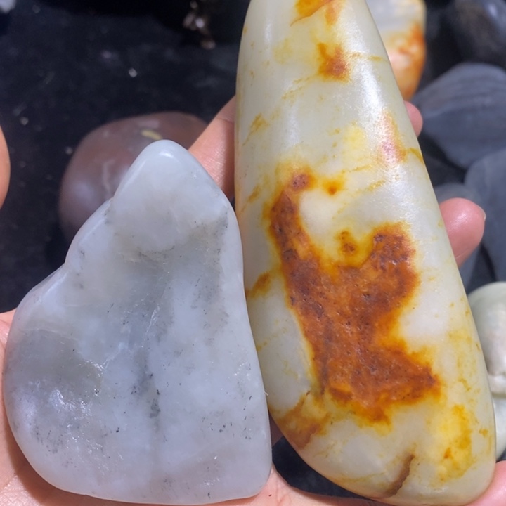 颈饰未镶嵌和田玉（糖玉）空*