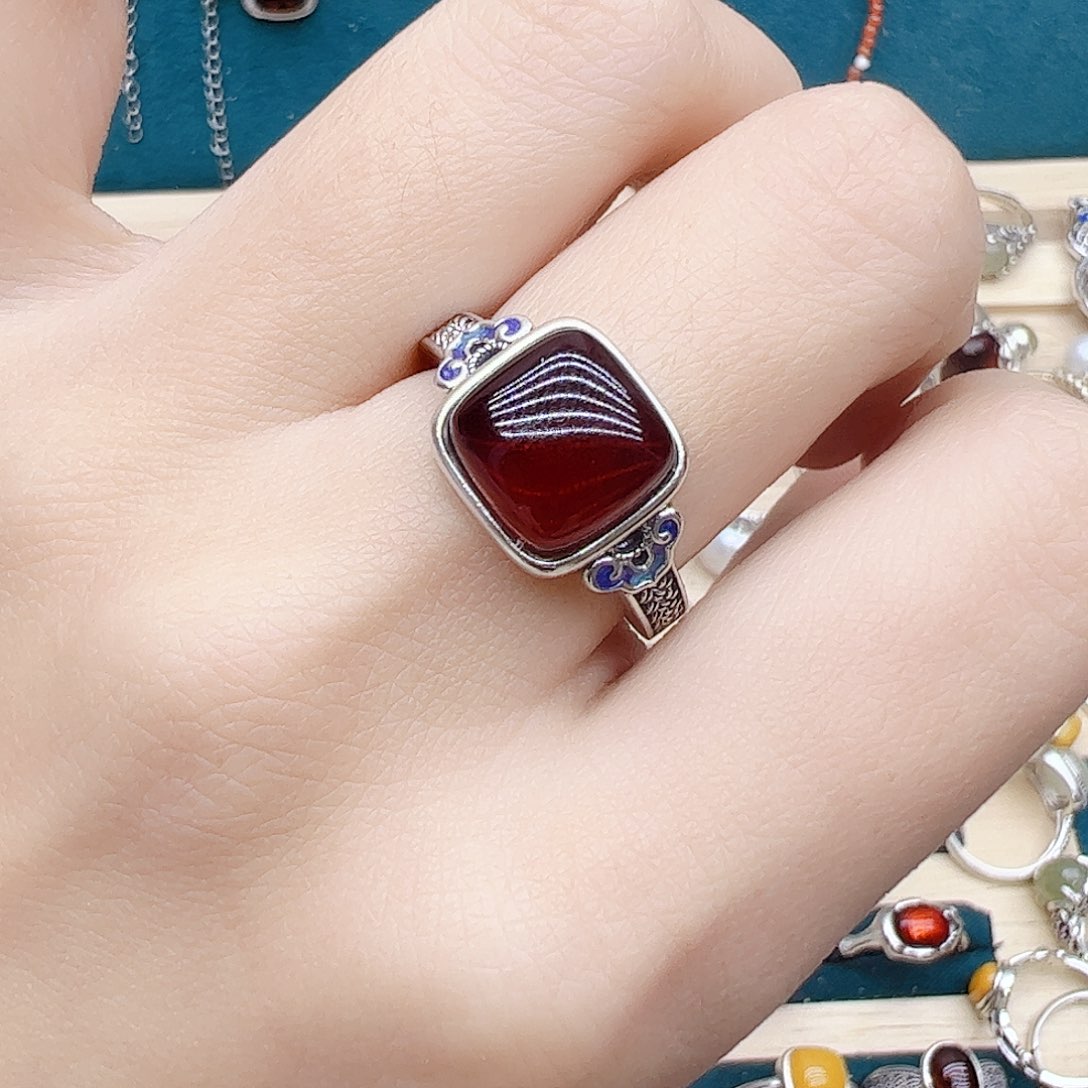 血珀戒指银S925镶嵌天然