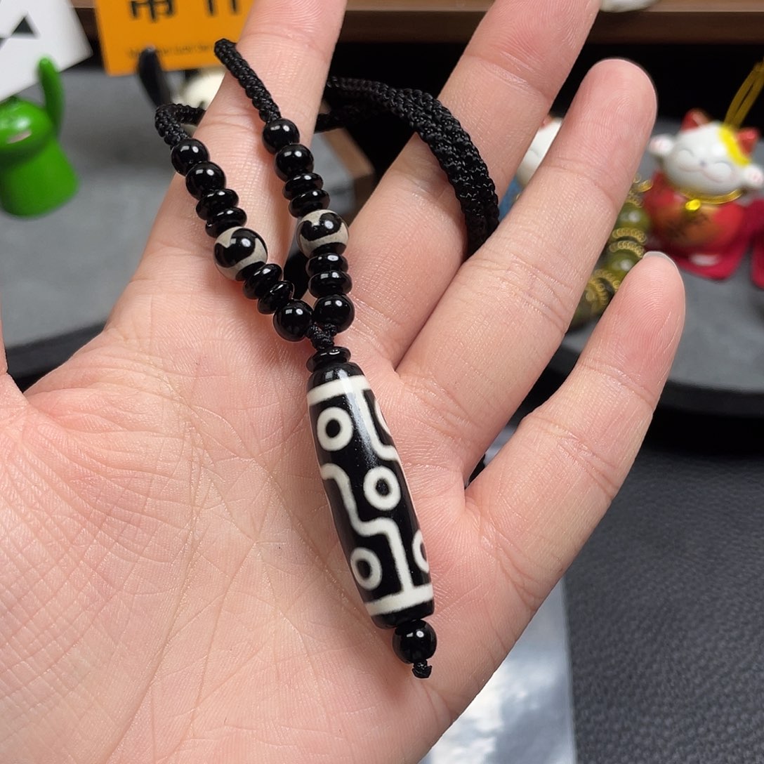 程***皇玛瑙/玉髓未镶嵌颈饰