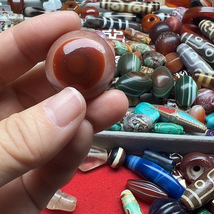 花***光玛瑙/玉髓未镶嵌颈饰