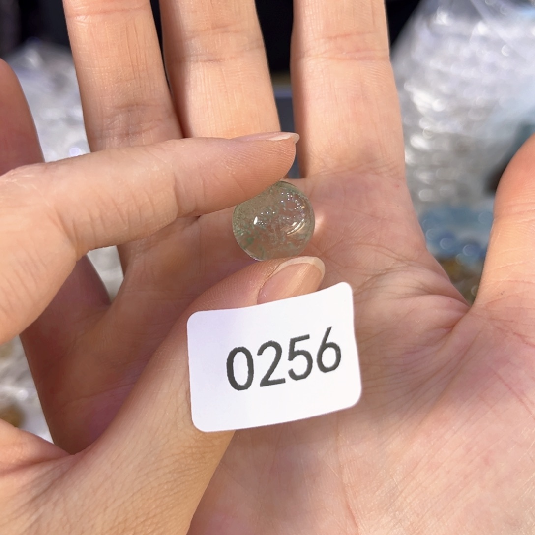 【闪购商品】未镶嵌水晶大型摆件（非配饰）微*吹