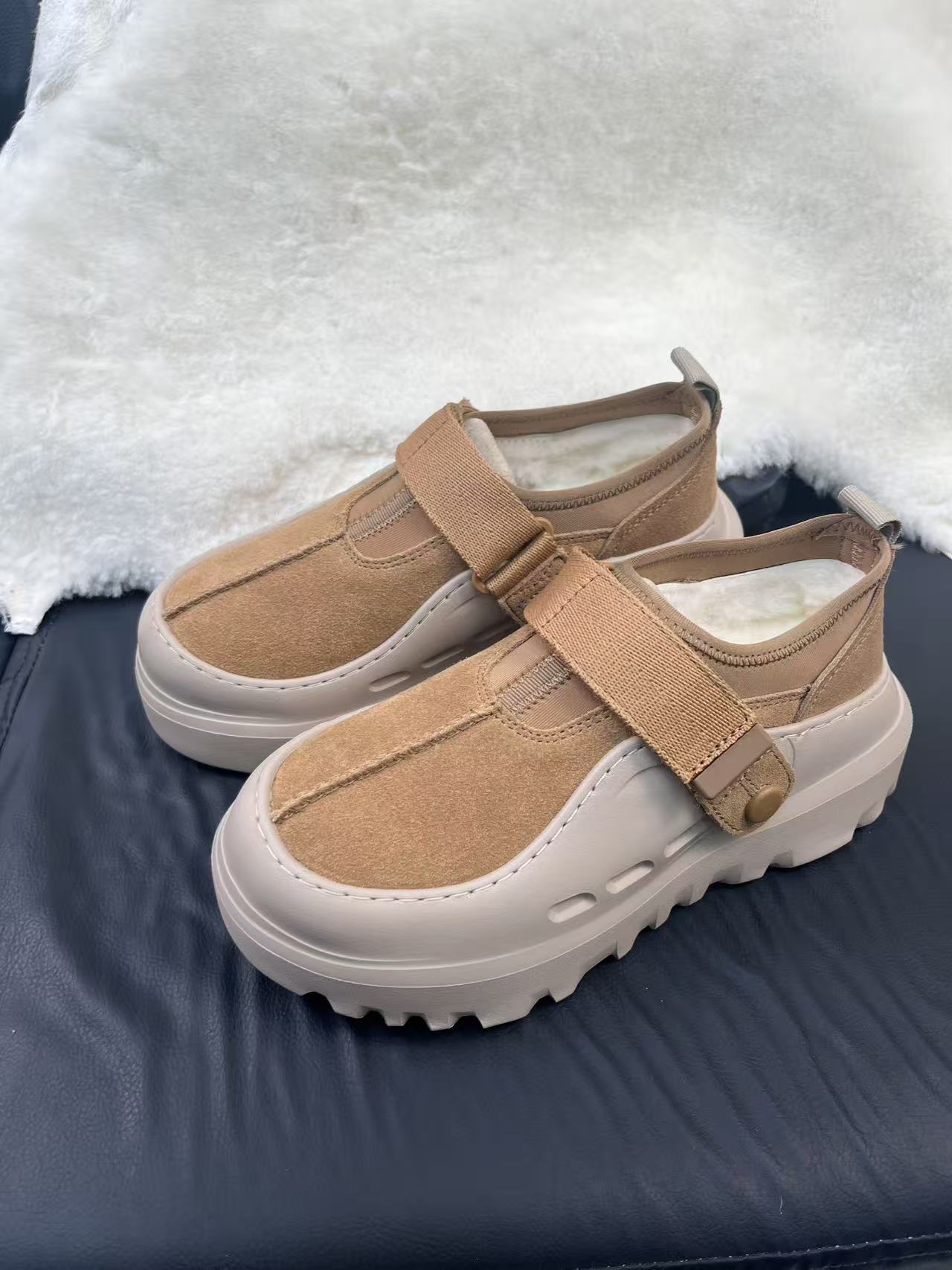 2025雪地靴王一博新款真皮时尚百搭冬季保暖加厚