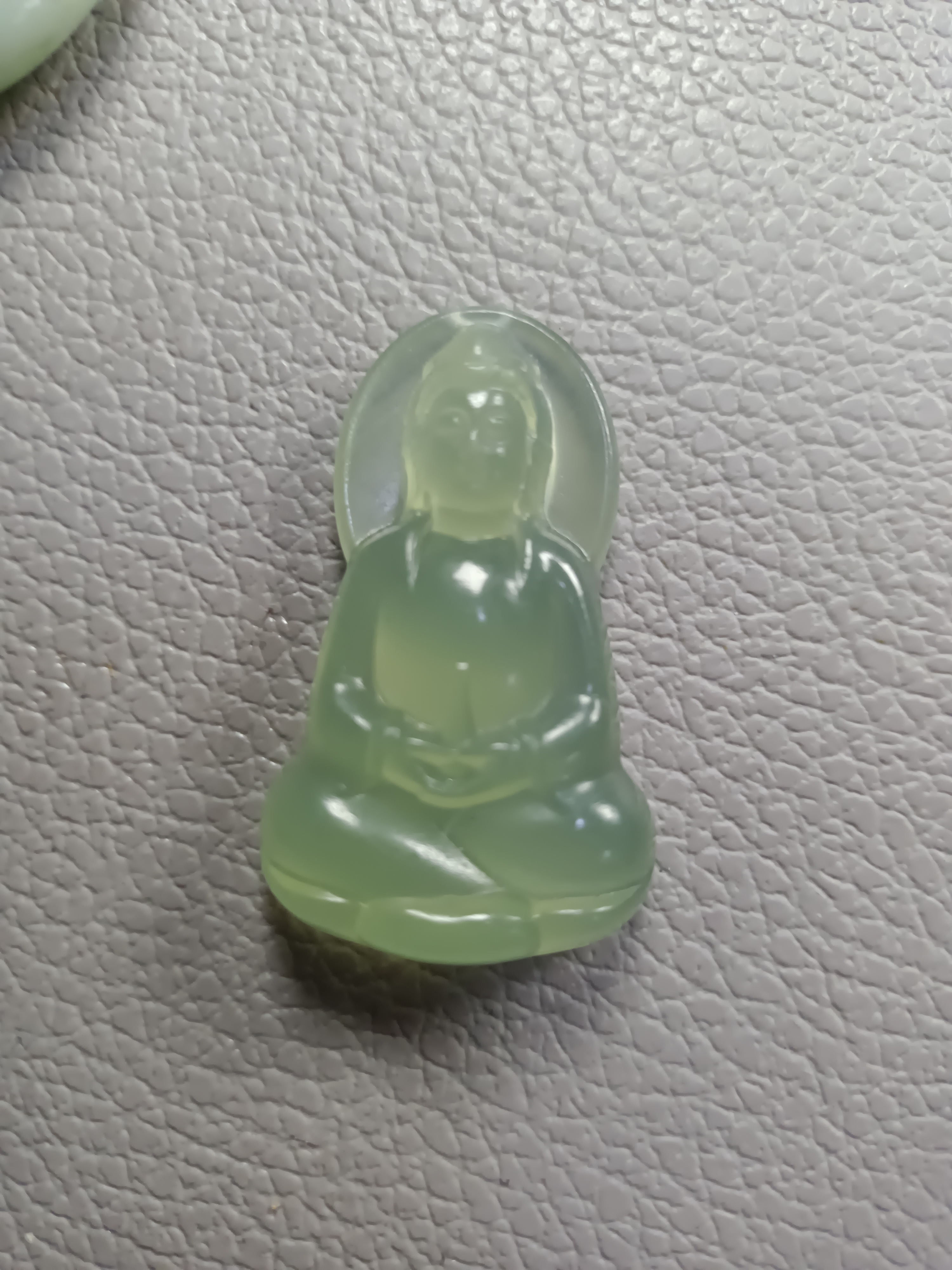 天然岫玉佛公吊坠