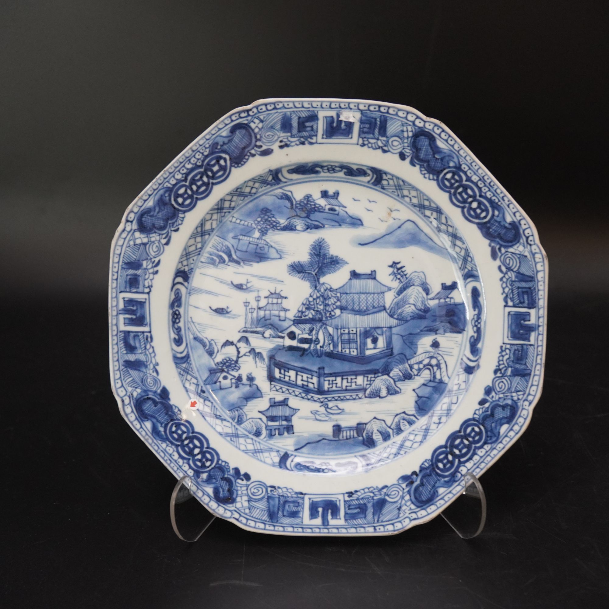 Lot.25100808清乾隆青花山水纹倭角八方盘 直径：约22.4cm