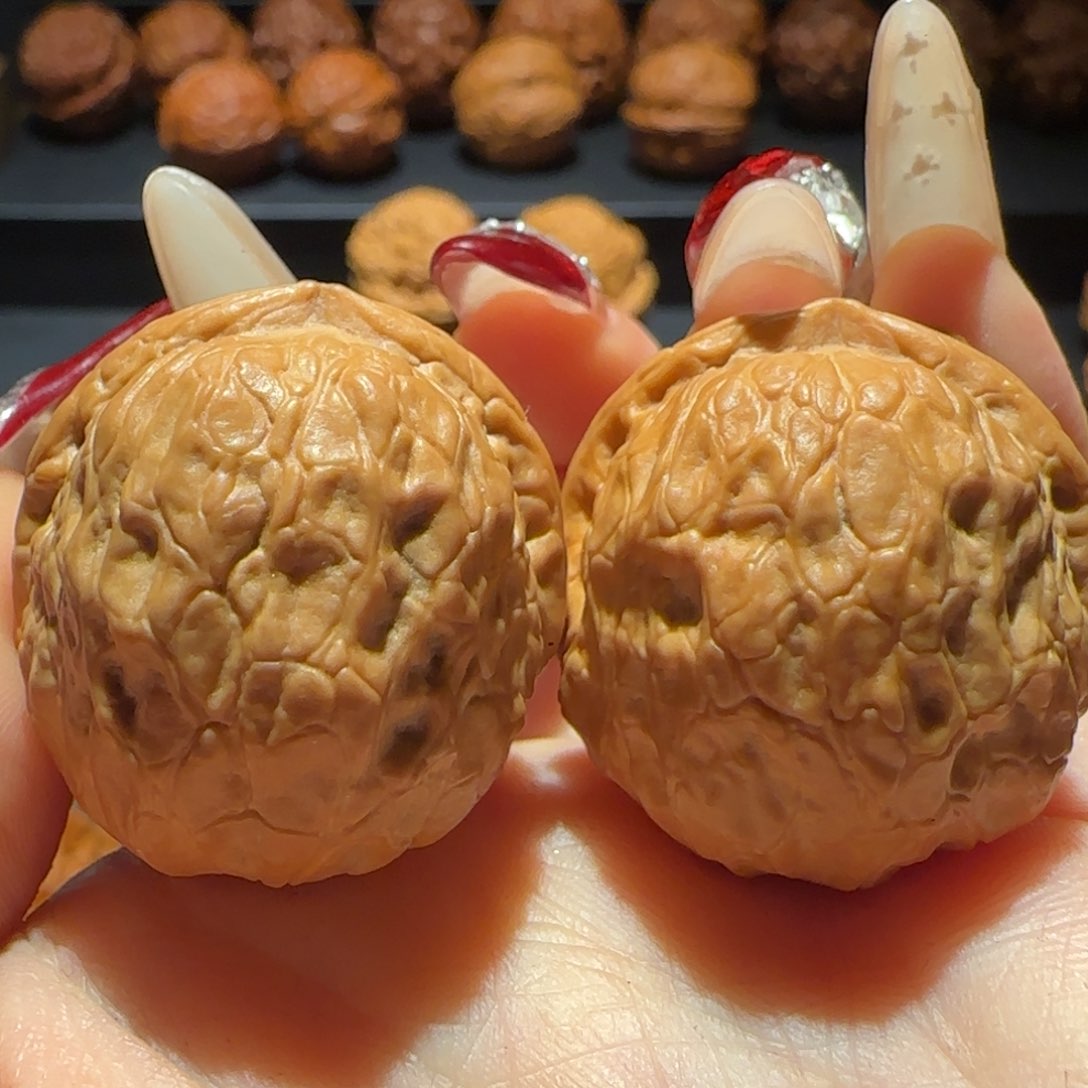 把件文玩核桃彩虹豆