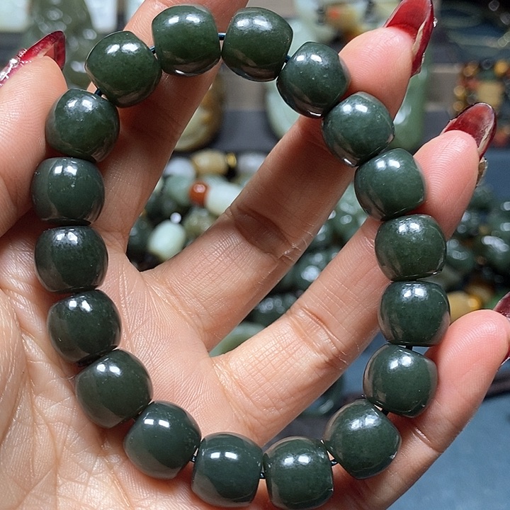 和田玉手串未镶嵌