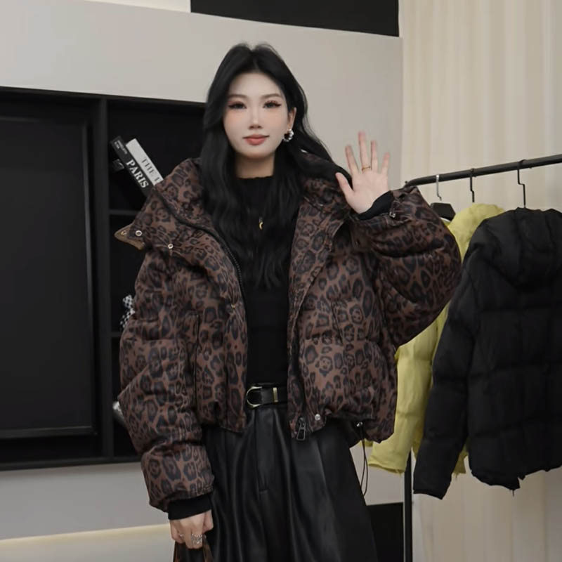 豹纹短款面包羽绒服女韩版时尚连帽气质风加厚宽松外套