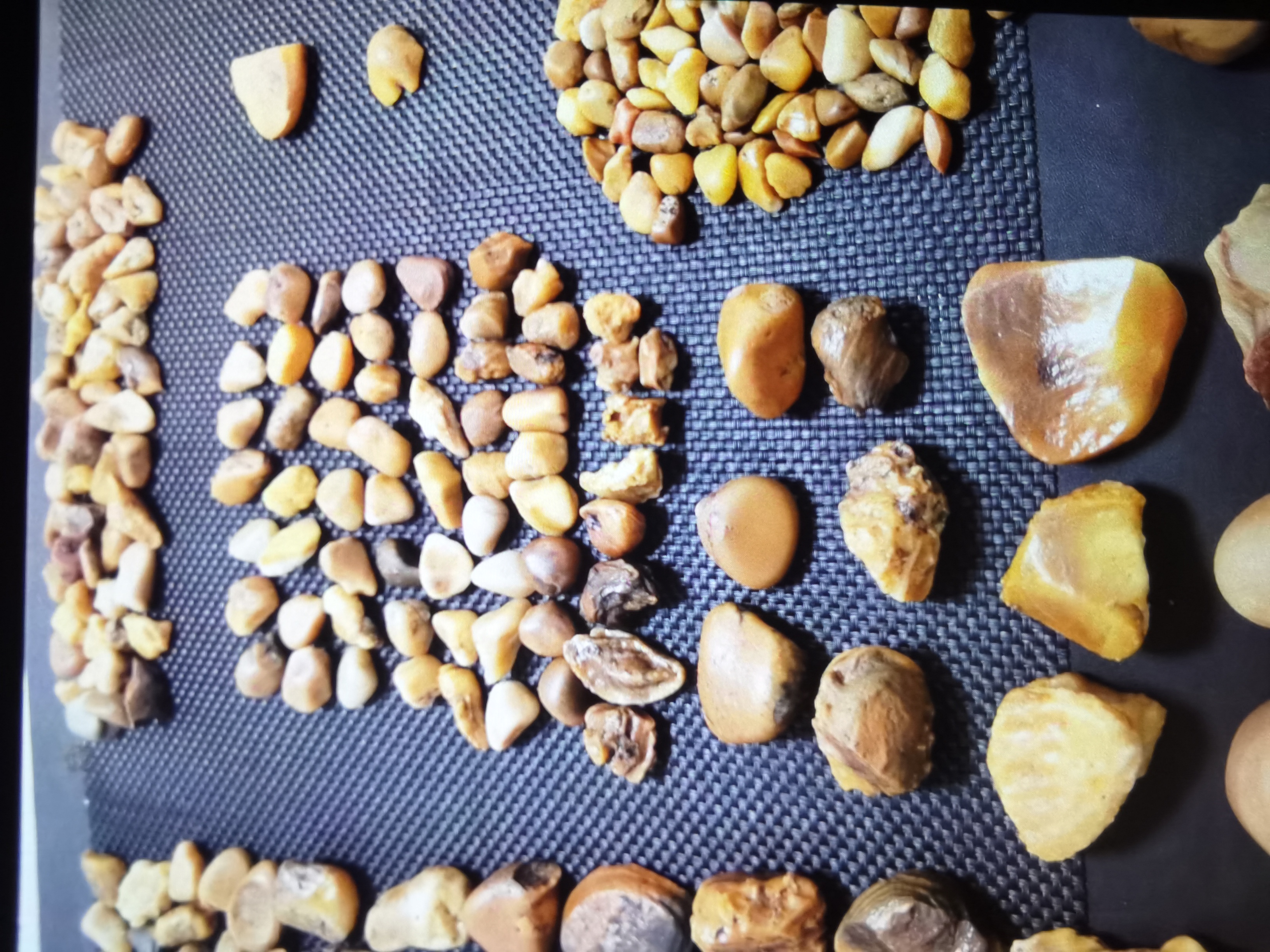 沙漠漆..原石☞所有商品满百包邮☜