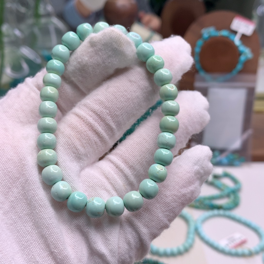 绿松石未镶嵌饰品