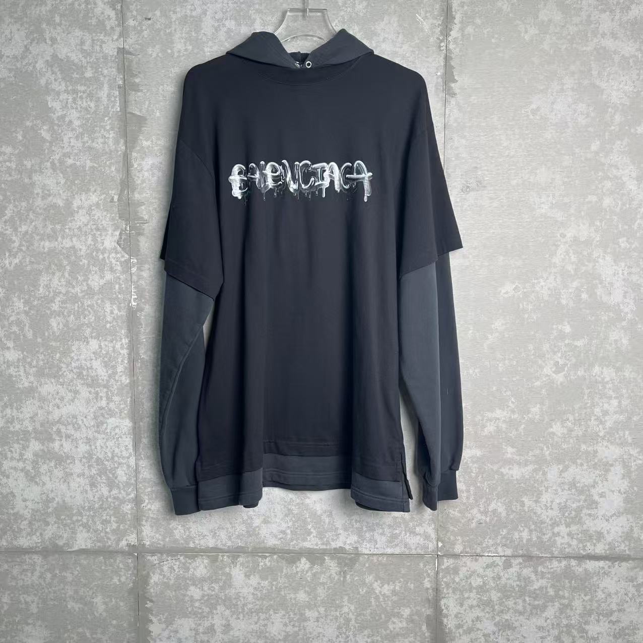 未使用 Balenciaga/巴黎世家 巴黎世家果冻印花logo帽衫/18502/JP