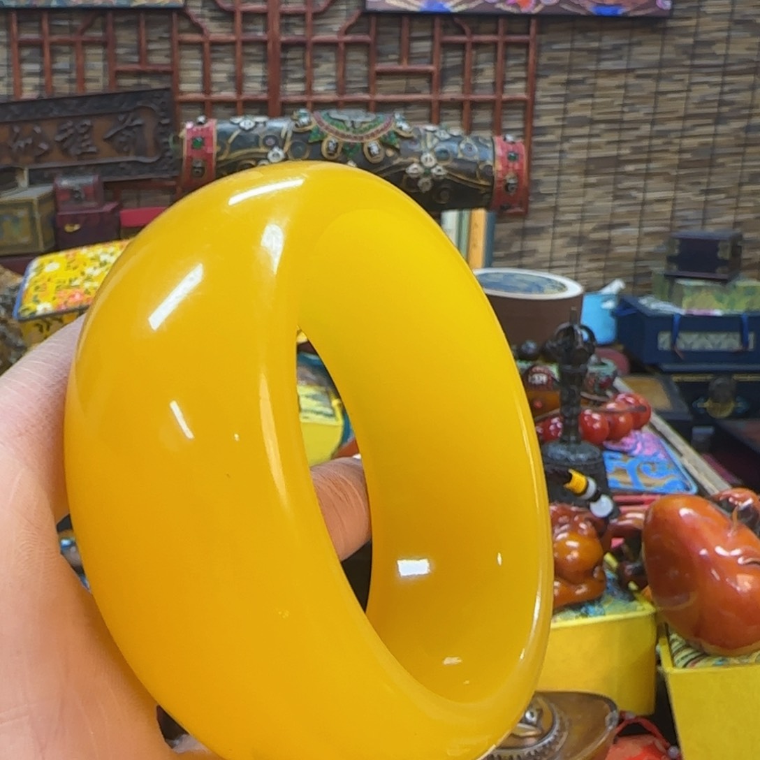 蜜蜡裸石未镶嵌卓玛推荐