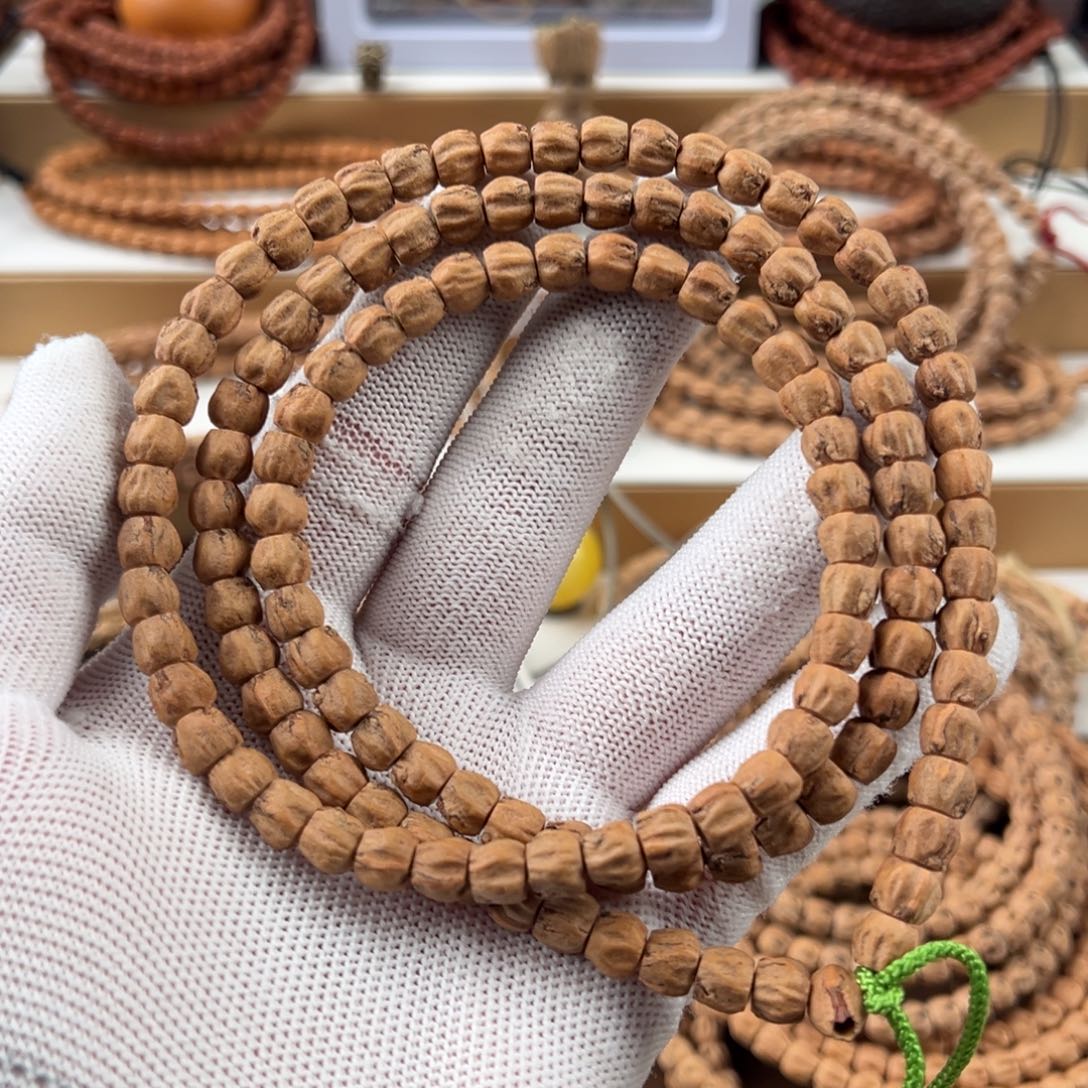 柏香籽/百香籽吊坠7+