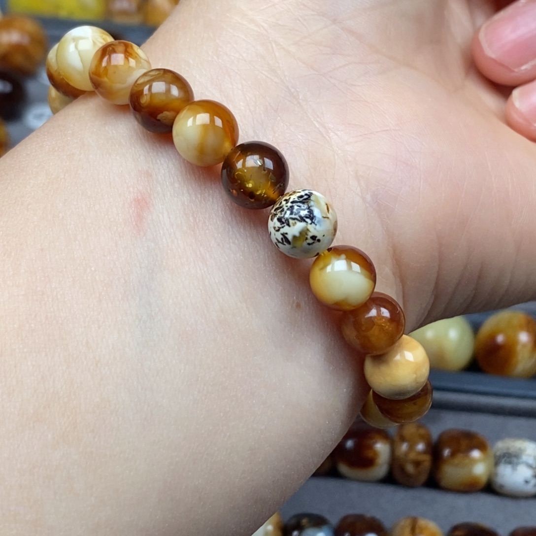 未镶嵌琥珀戒指圆珠