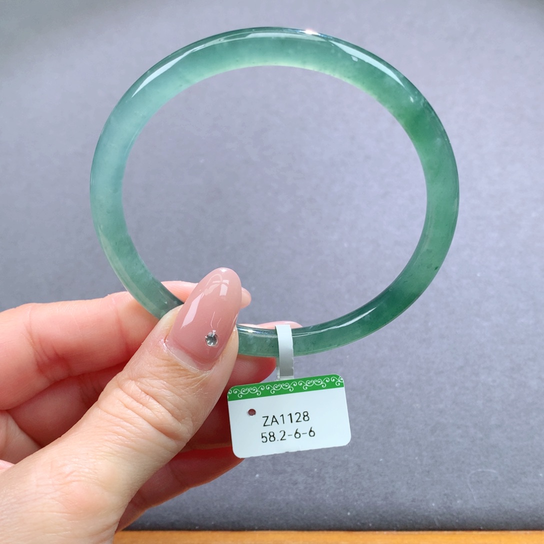 翡翠手镯未镶嵌天然翡翠手镯叮当镯