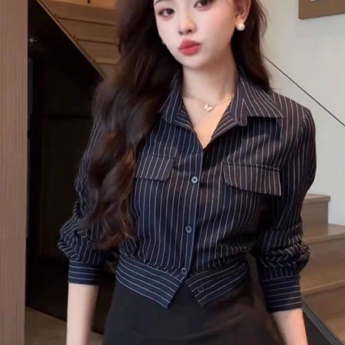 法式气质Polo领条纹单排扣长袖衬衫女早秋新款显瘦上衣