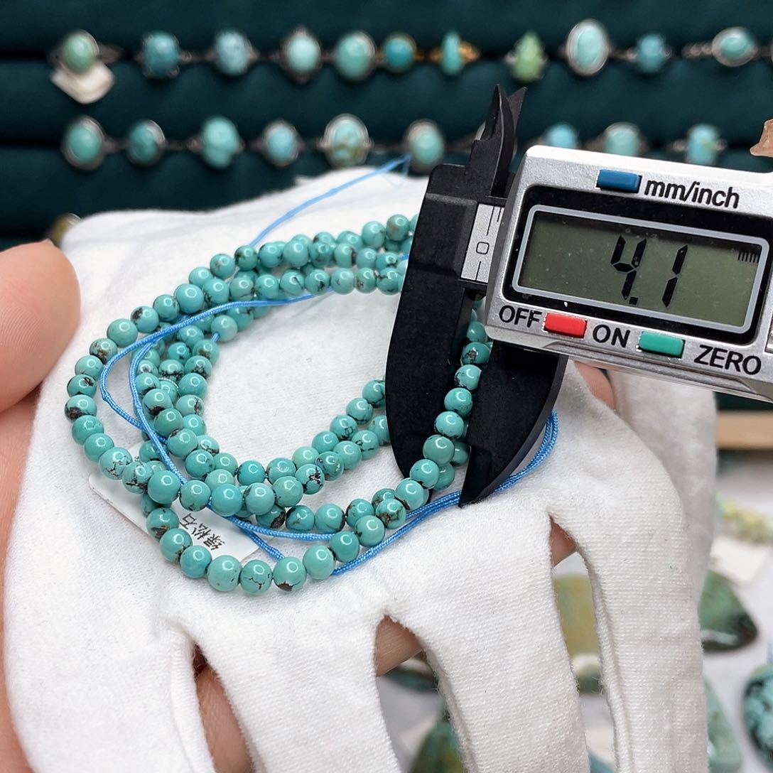 绿松石绿松石未镶嵌