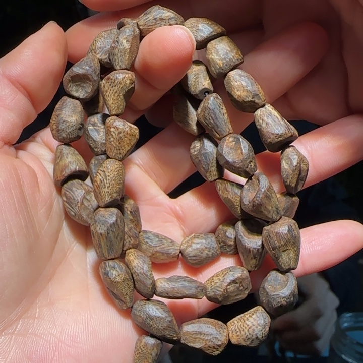 沉香手串海南老白棋沉水树丁链子30.4克