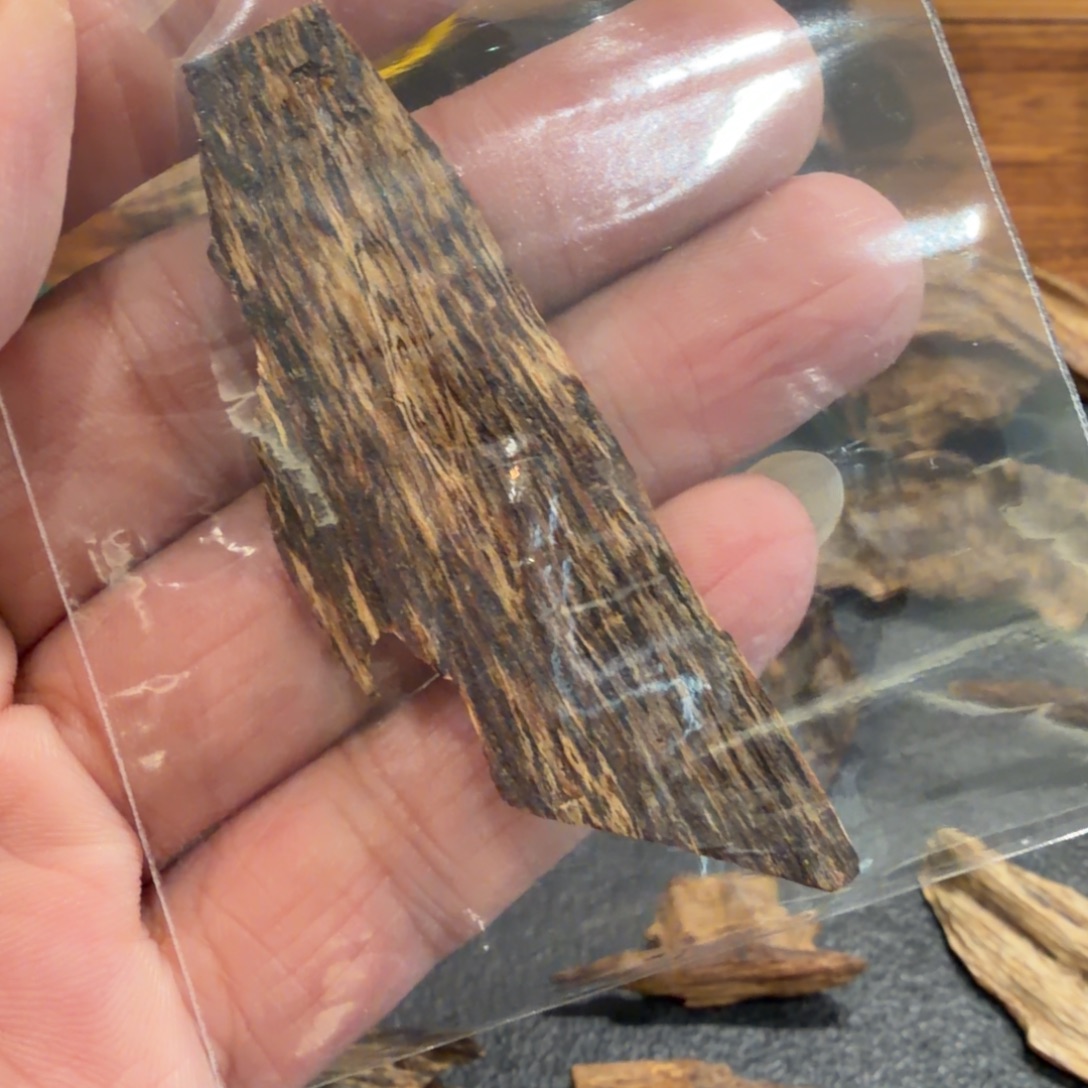 水***圭树脂制品港黄棋树心油 2.2 克