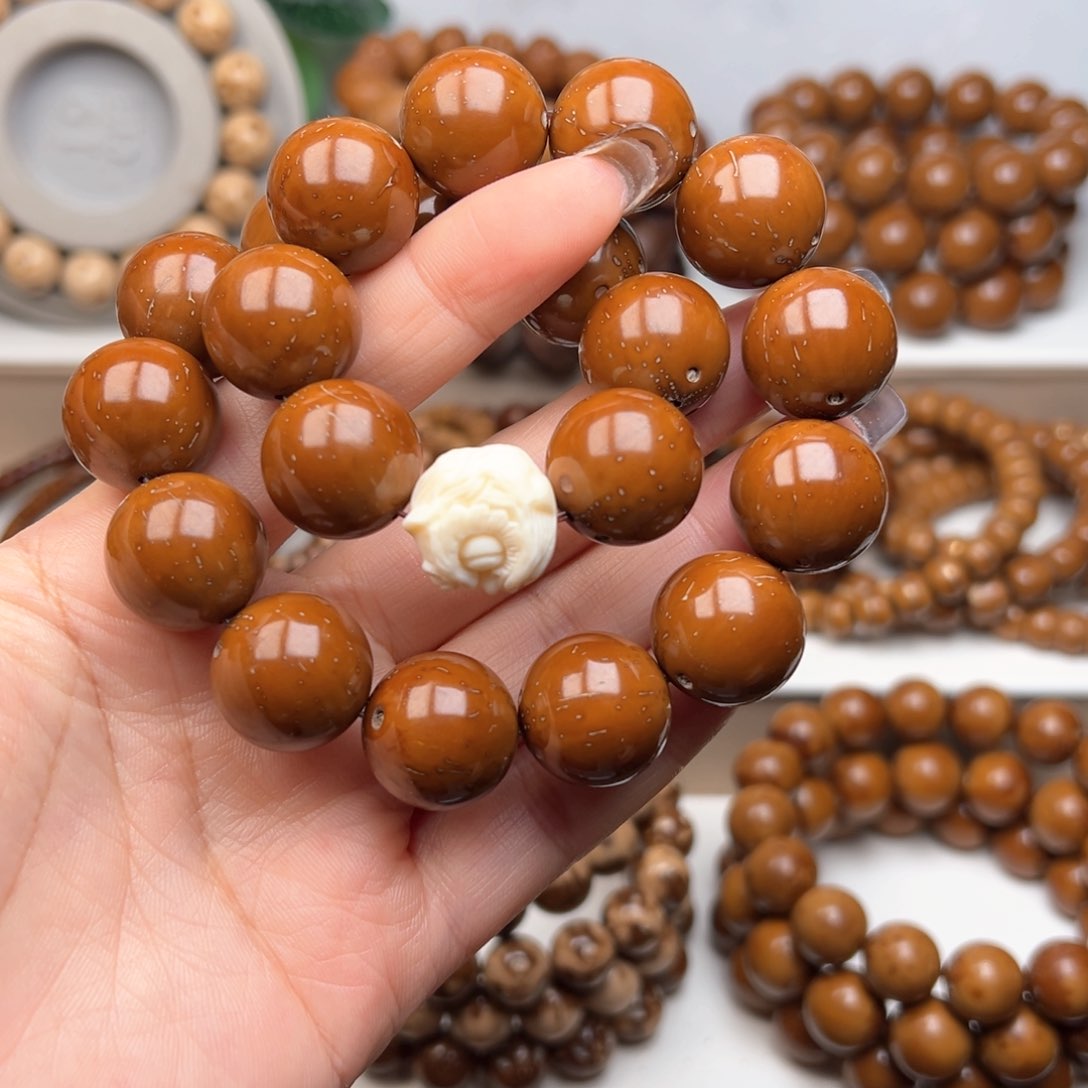 紫金鼠手串17.8光珠手持（20籽）