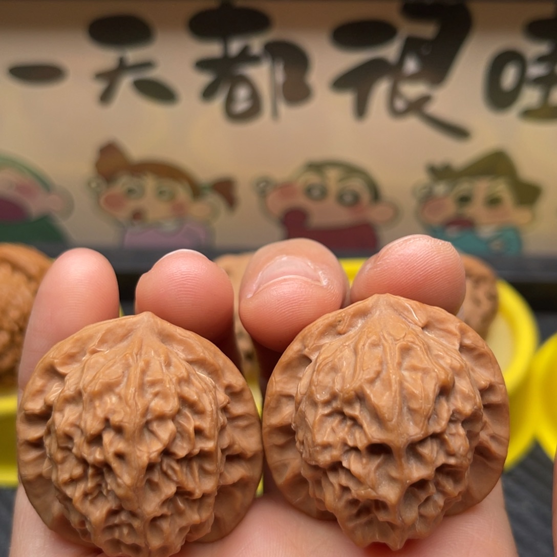 吊坠文玩核桃36瓷娃娃