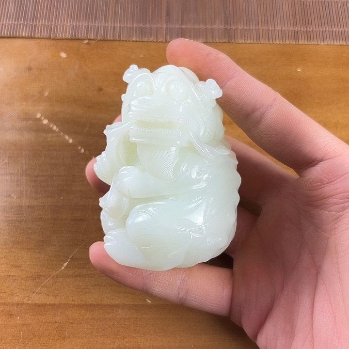 庆***心和田玉未镶嵌挂件