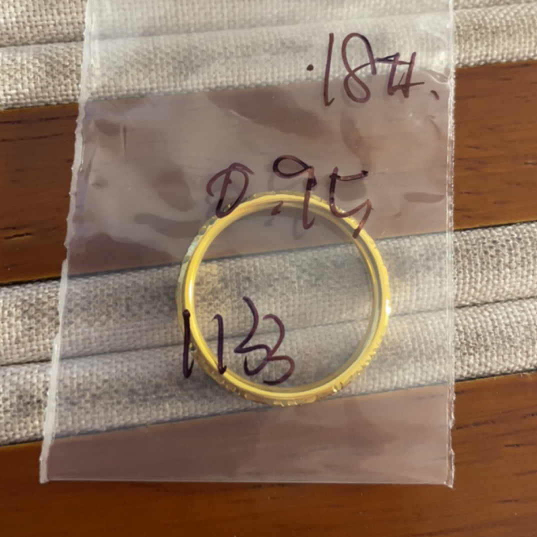 克重0.95 18号 圆筒碎冰冰戒指 足金999