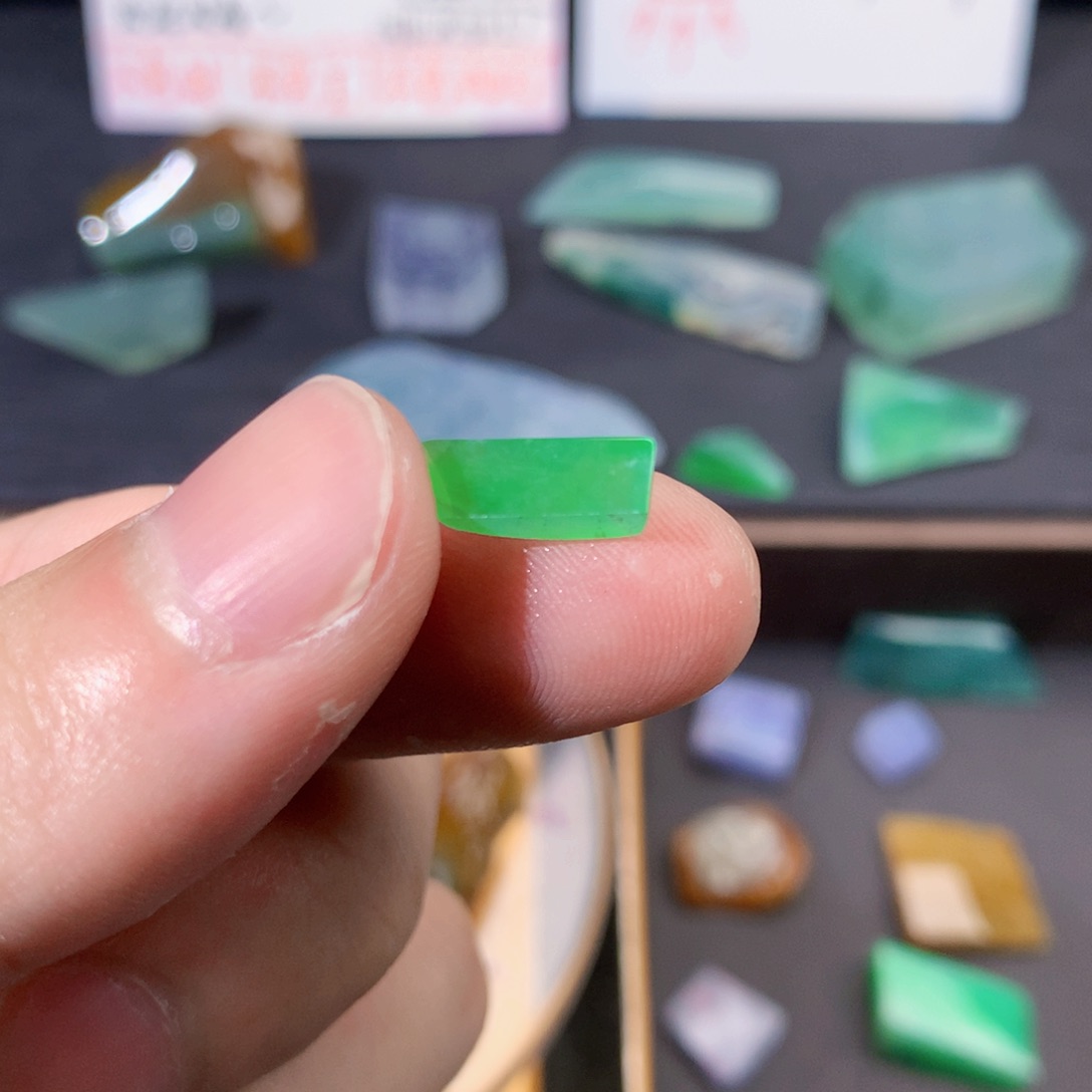 未镶嵌定制翡翠7