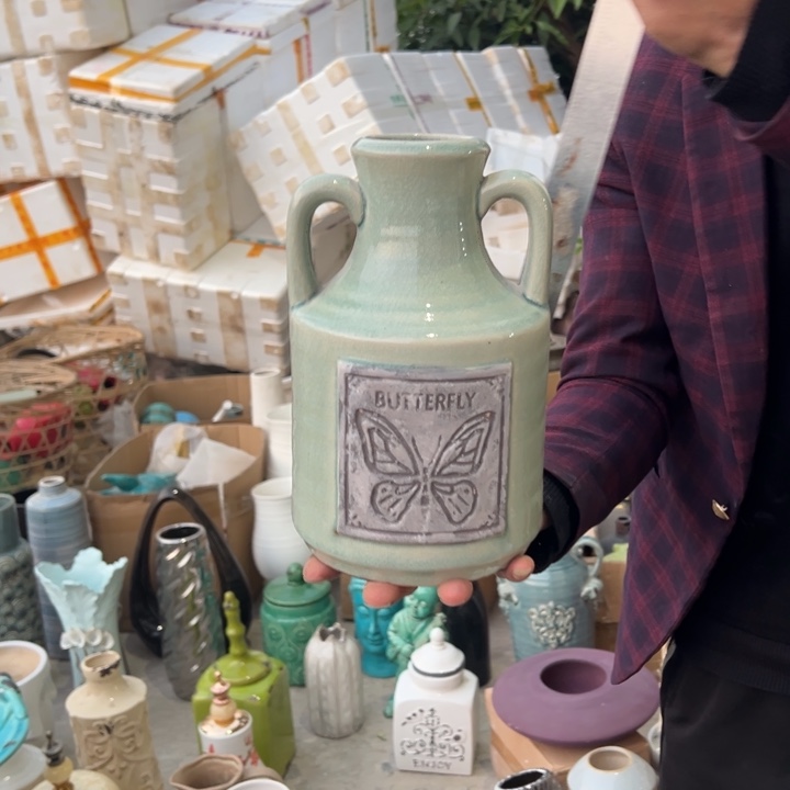 瓶高度22厘米口径5.5厘米微瑕捡漏