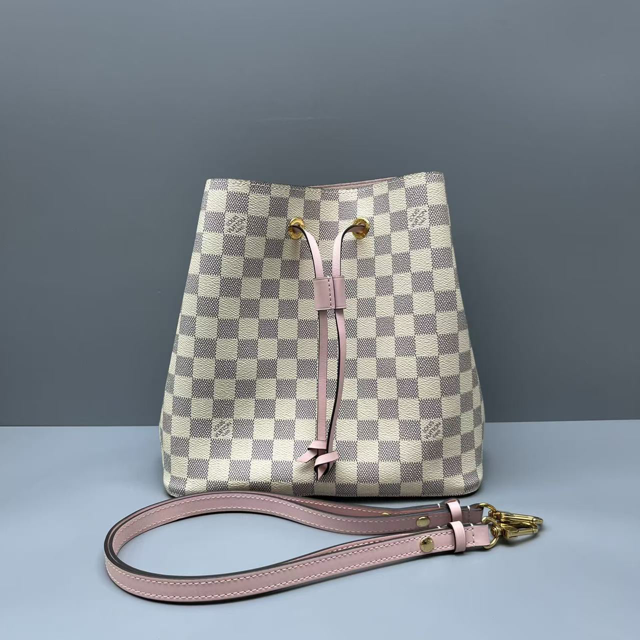 95新 LouisVuitton/路易威登 Neonoe抽绳水桶包尺寸26*26 SV15016