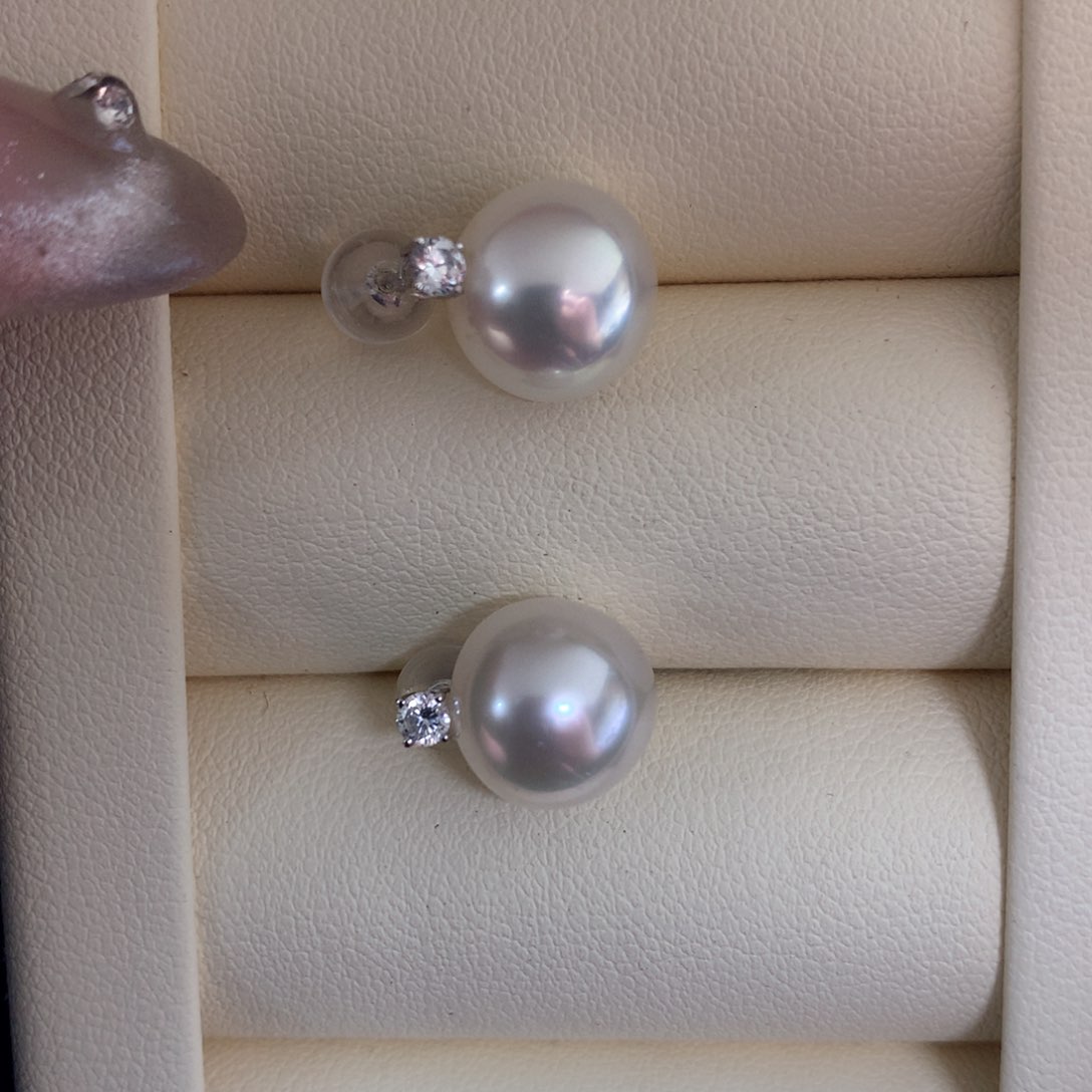 海水珍珠耳饰18K金镶嵌