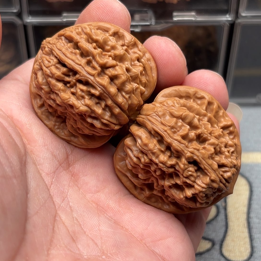 文玩核桃把件四座楼