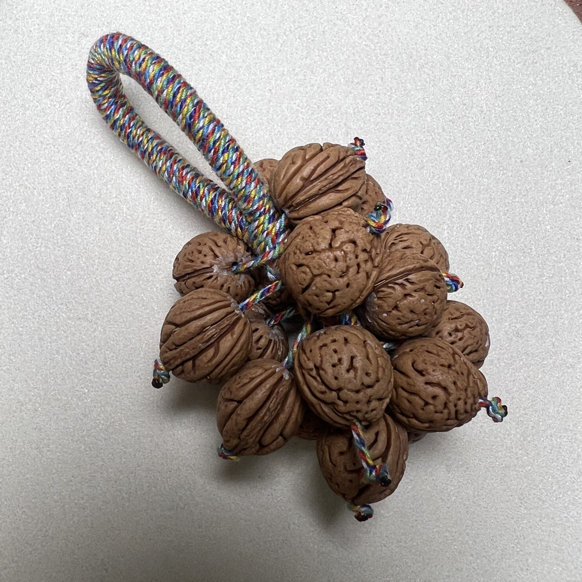 桃核葡萄串 汽车挂件 山西野生小桃核全品