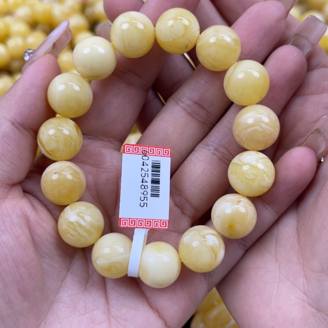 琥珀裸石未镶嵌微瑕13.5