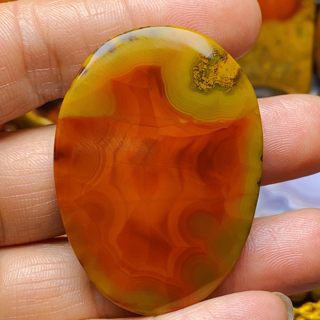 玛瑙/玉髓颈饰未镶嵌