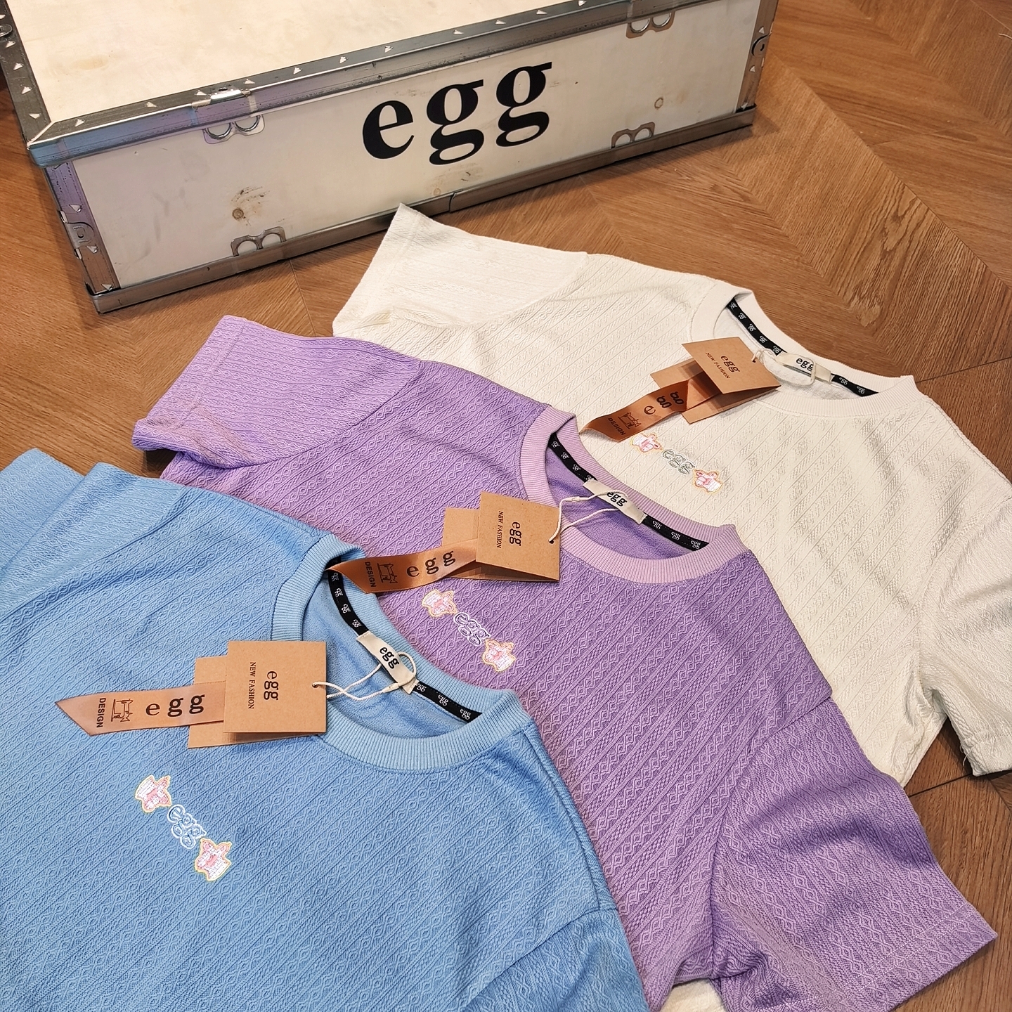 青岛即墨代工 egg家夏季新款 水滴纹刺绣T恤  2180