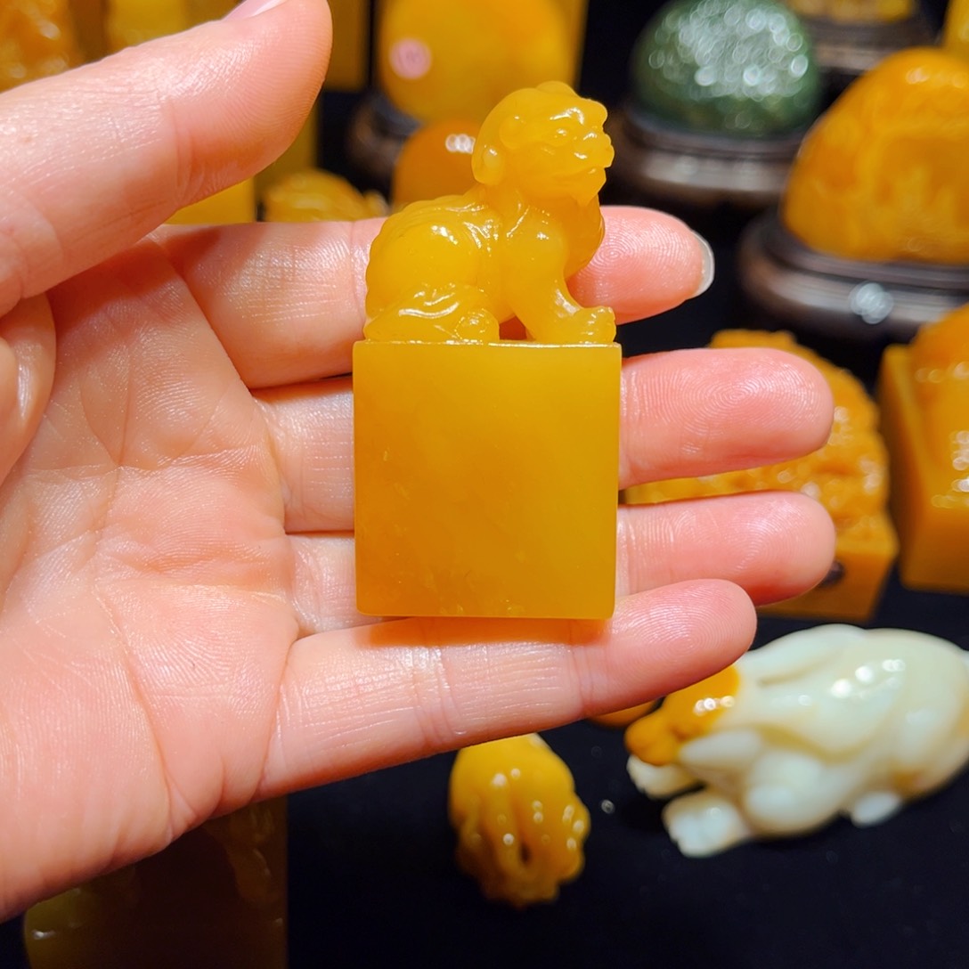 田黄石琅**记石雕石雕石雕