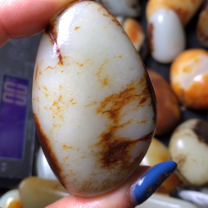 和田玉未镶嵌珠宝奇石