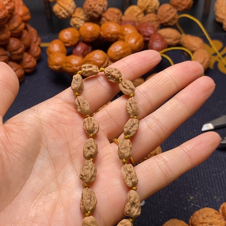 【闪购商品】吊坠文玩核桃l**予小瓜子手串