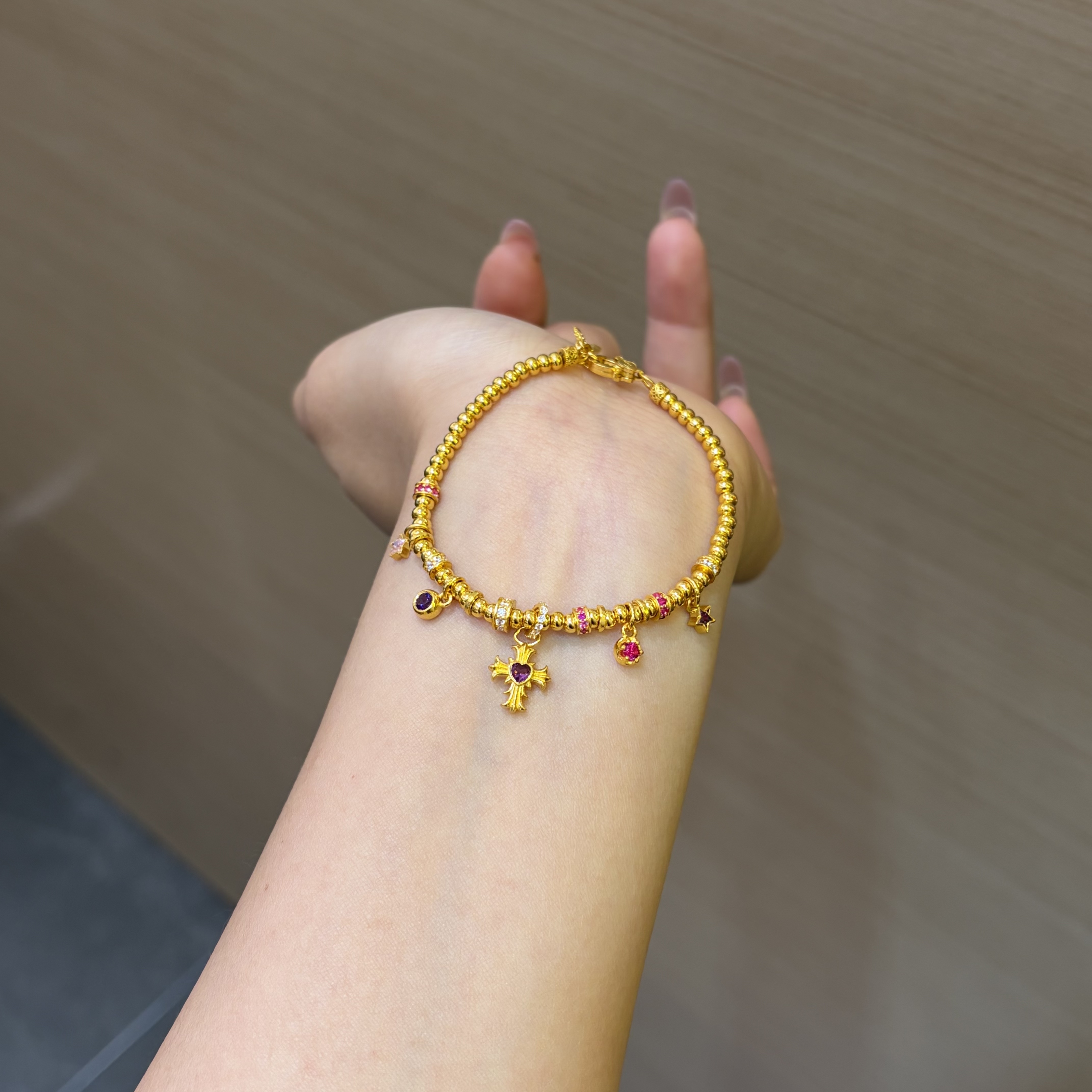 【菠萝珠宝】足金999 十字架搭配多宝 算盘珠手链 金重：12.36克