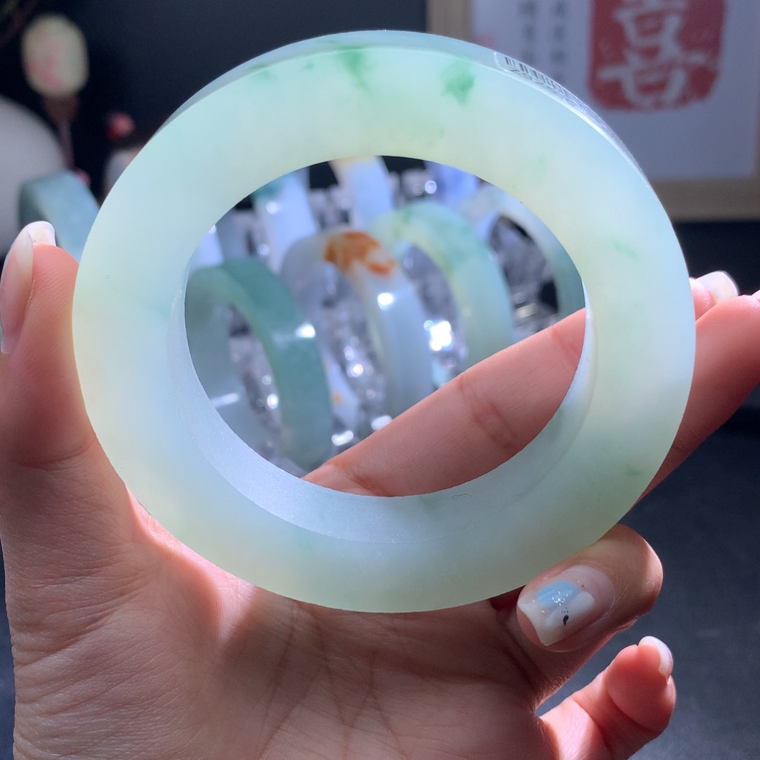 定制翡翠手镯未镶嵌