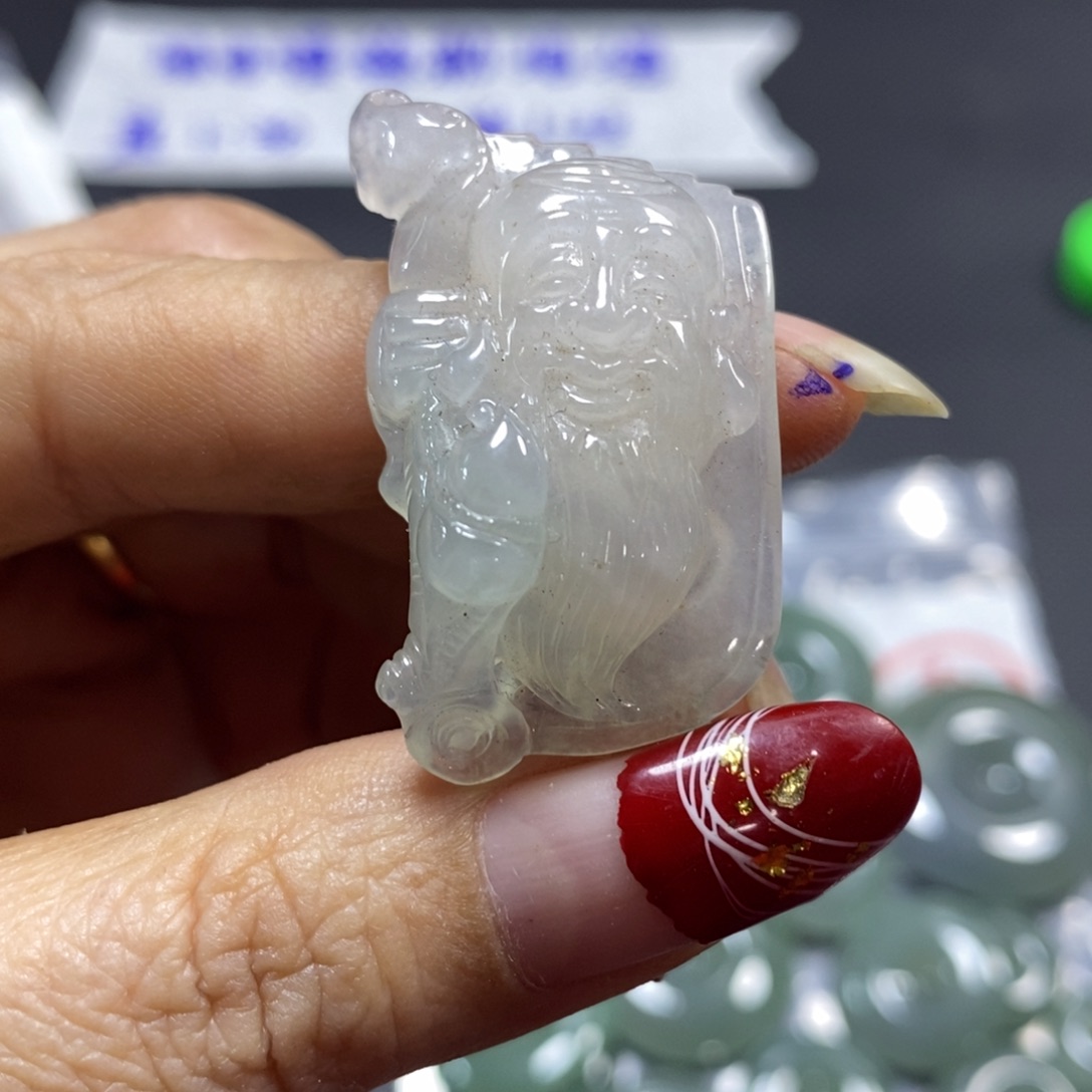 定制翡翠未镶嵌挂件