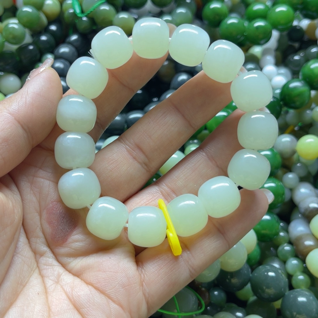 和田玉手链未镶嵌