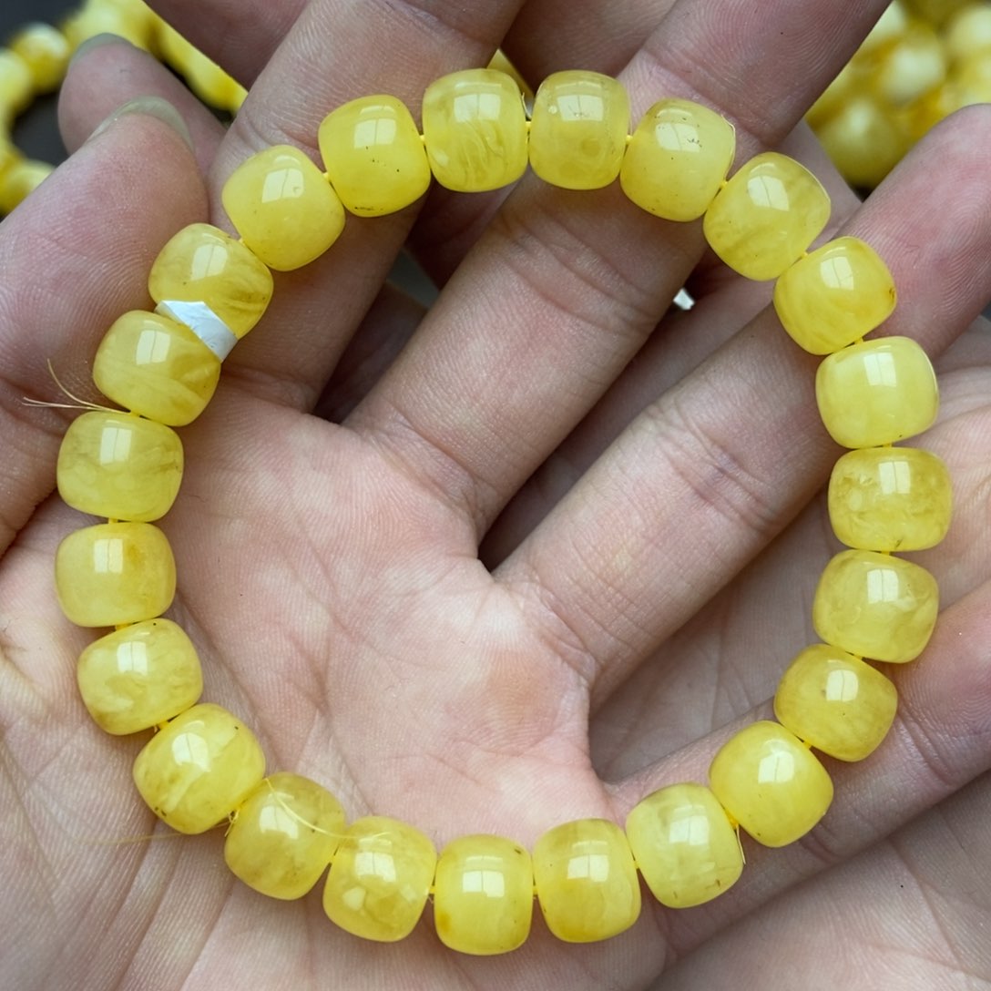 未镶嵌琥珀珠宝奇石3