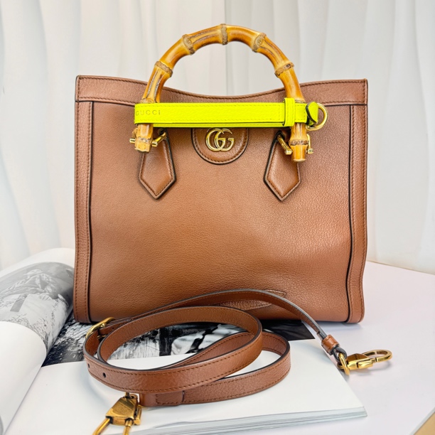 95新 GUCCI/古驰 焦糖色diana小号托特包/2433
