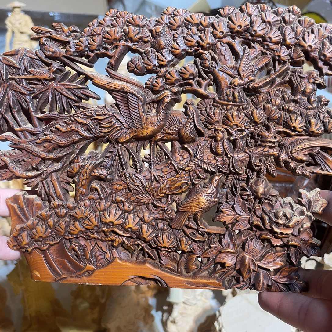 黄杨木百鸟朝凤做旧图